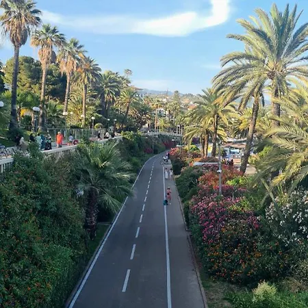 Riviera - Center, Casinò, Seaview, Ac, Parking, Wifi Apartamento